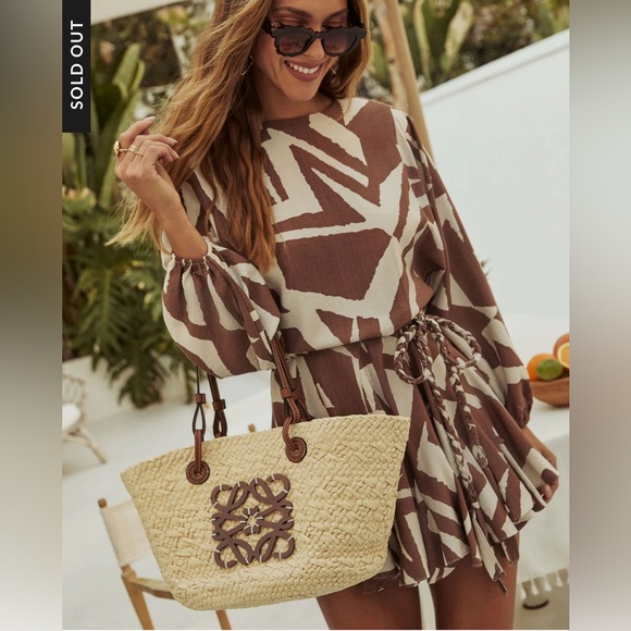 NWT VICI Sold Out Palm Leaf Monogram Straw Tote Bag - Picture 3 of 12